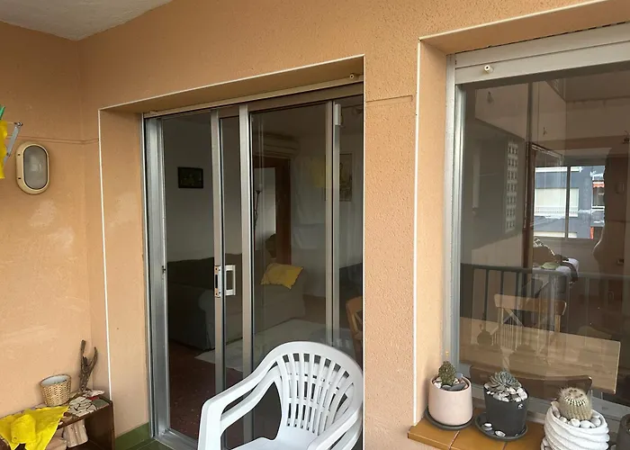 Beachfront Апартаменты